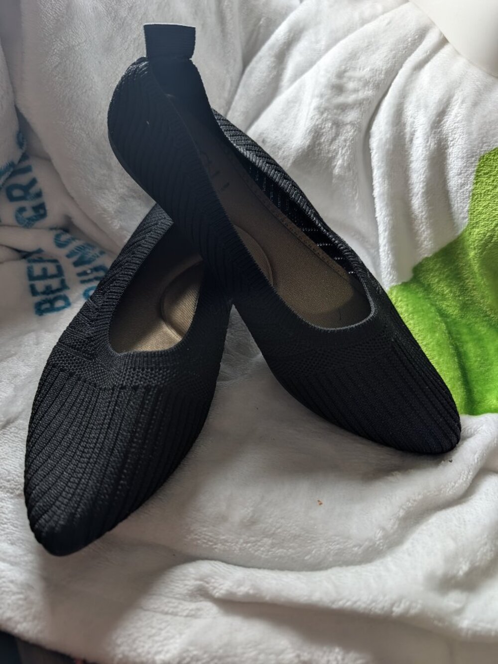 Knit Pointed Toe Flats - Picture 4 of 10